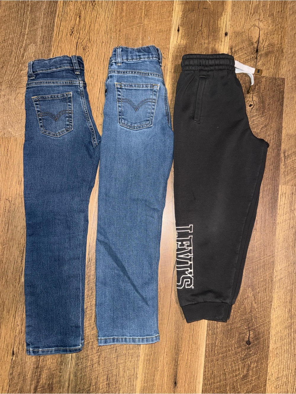 Levi's Kids Blue Denim Jeans & Black Sweat Joggers Set